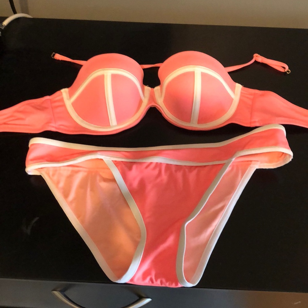 Bikini bathing suit